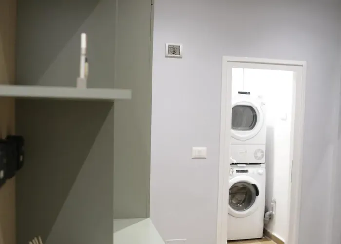 公寓 Shehu 地拉那